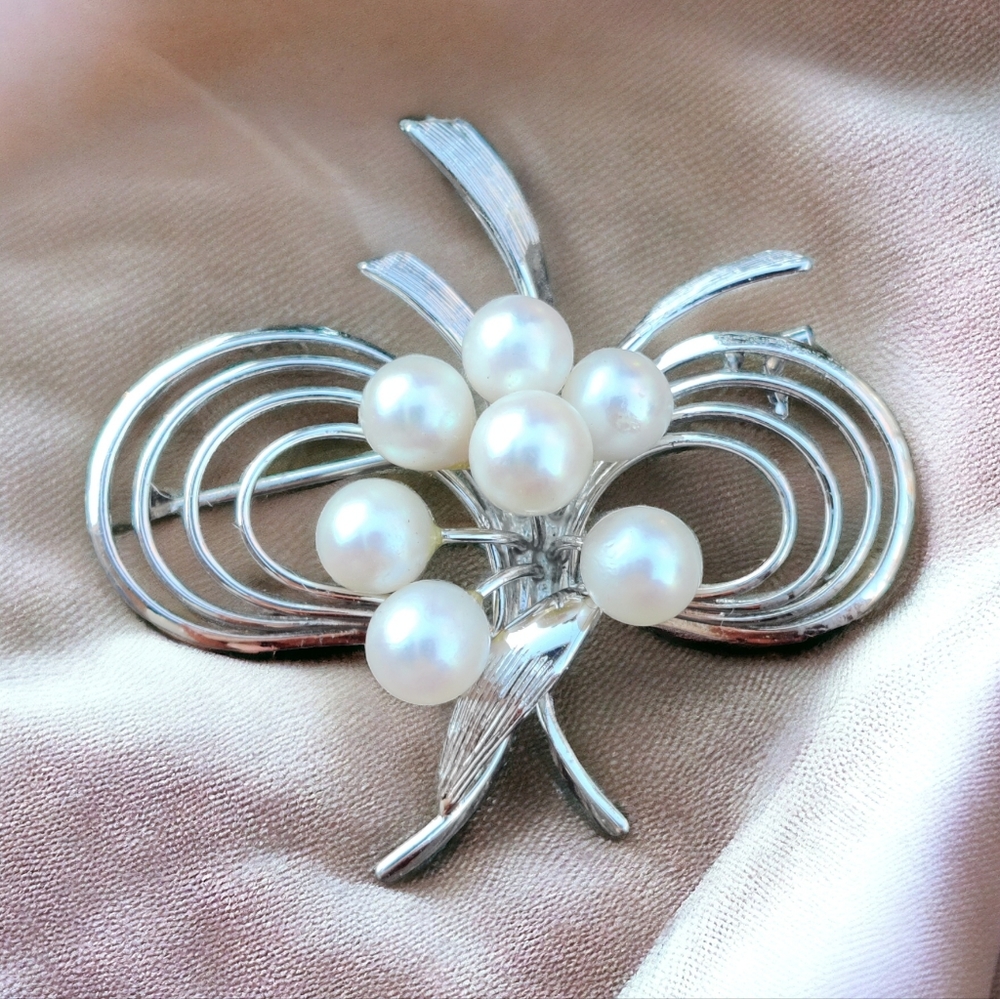 Antique Sterling Akoya pearl brooch